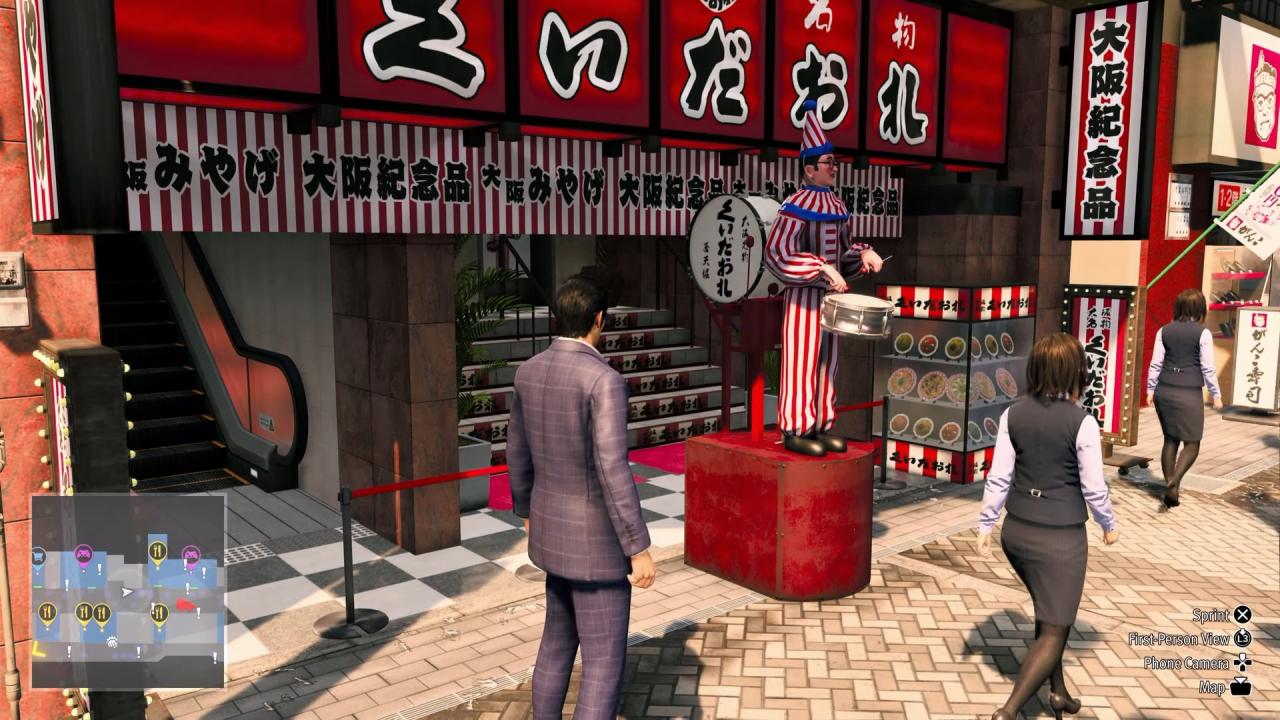 Finding the famous Osaka clown in Like A Dragon Gaiden: The Man Who Erased His Name.